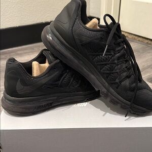 Nike Men's Black Running Shoes